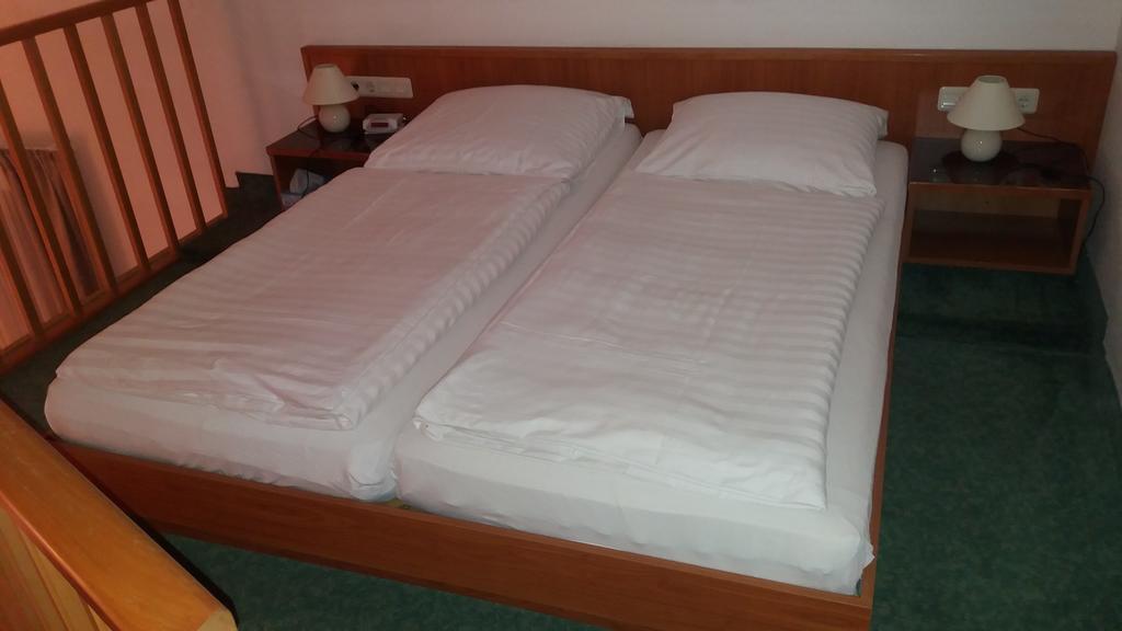 Altes Wirtshaus Foerdergersdorf Bed & Breakfast Tharandt Eksteriør billede